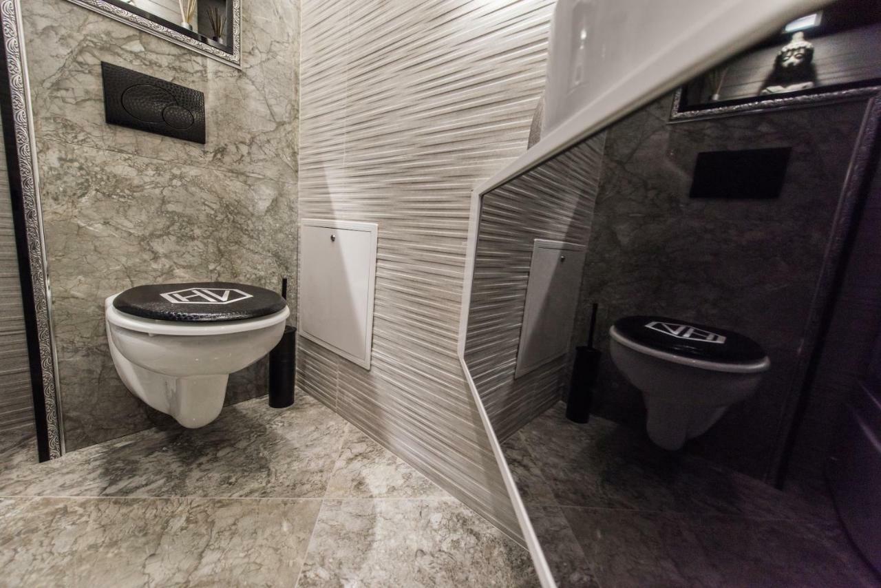 H & V Residence - Diamond Bungalow Apartment アラド エクステリア 写真